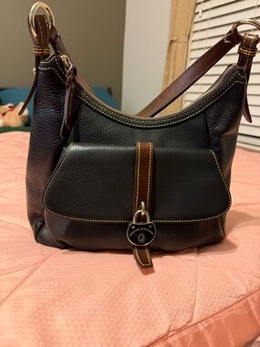 Dooney & Bourke Samba Logo Lock Hobo shoulder bag